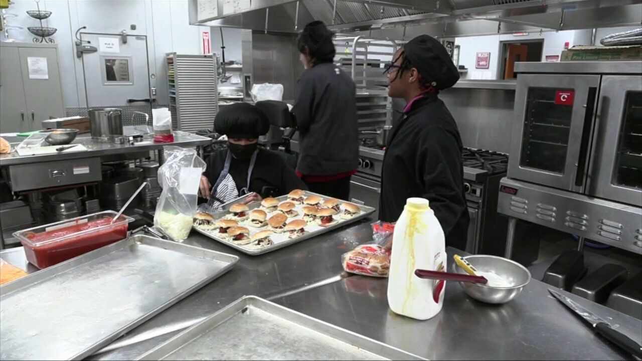 The Spartan Inn opens its doors to offer the public a delicious lunch